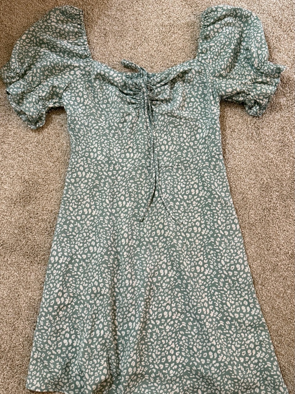SHEIN Sage Green Puff Sleeve Tie-Front Mini Dress with White Spot Print